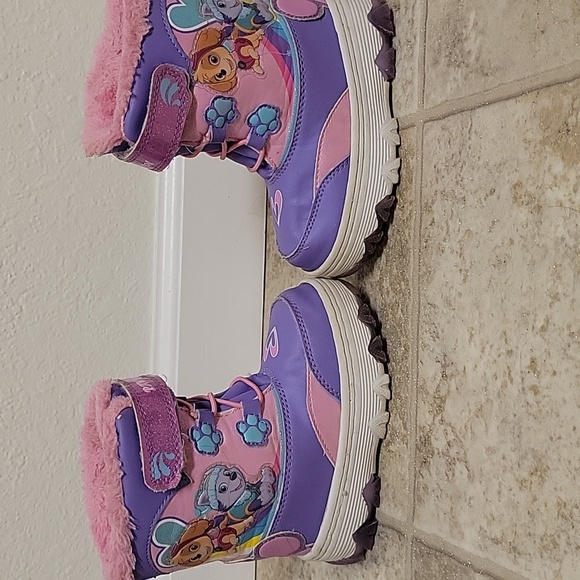 Paw Patrol Pink Plush Footwear - Picture 5 of 8